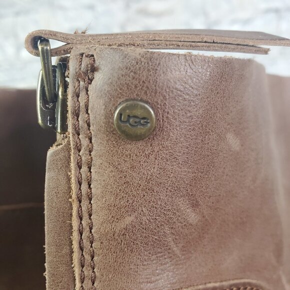 New UGG BANDARA LEATHER ANKLE BOOT - Picture 5 of 10